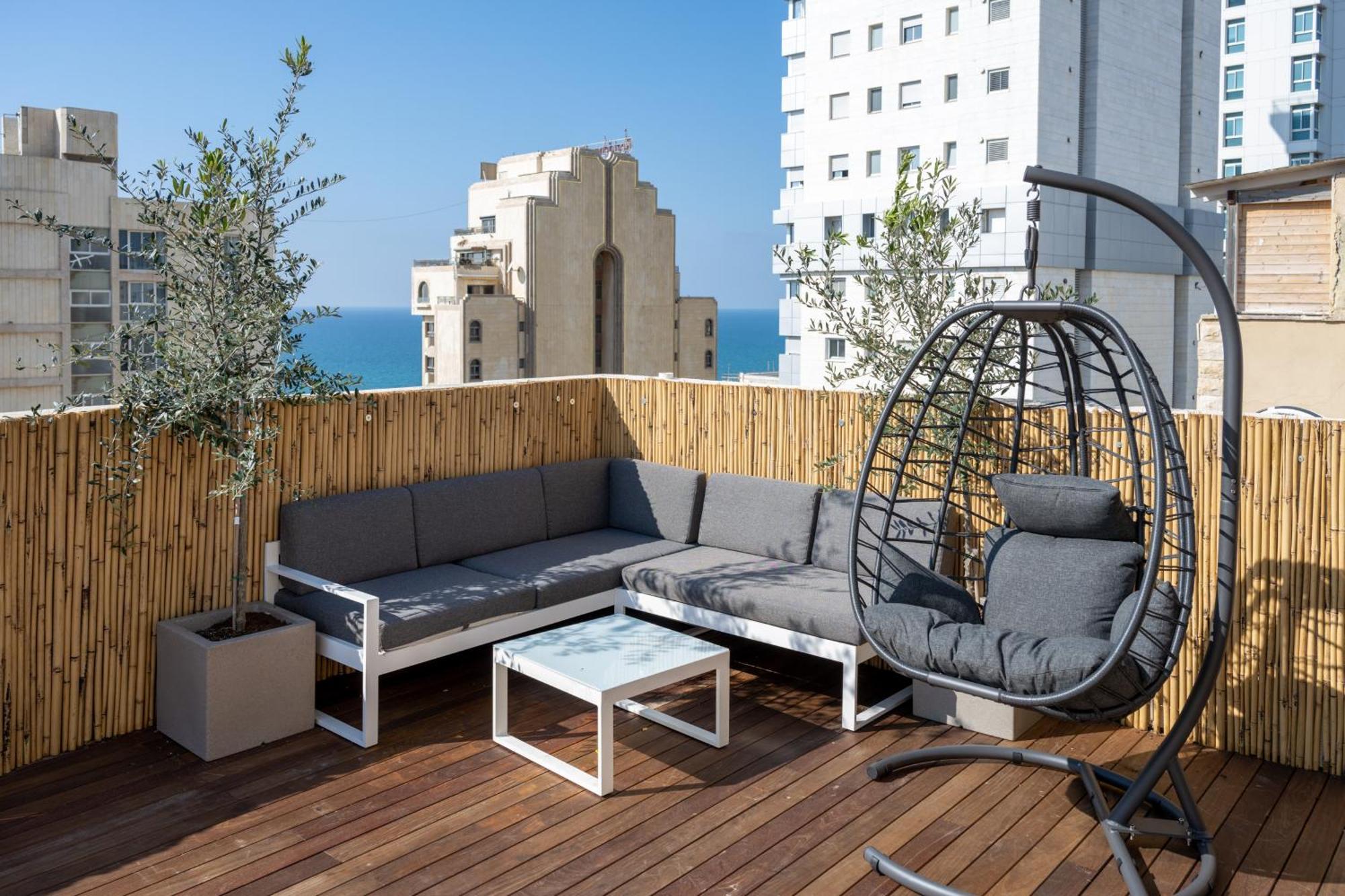 Roof Top 3 Floors Нетанья Екстер'єр фото