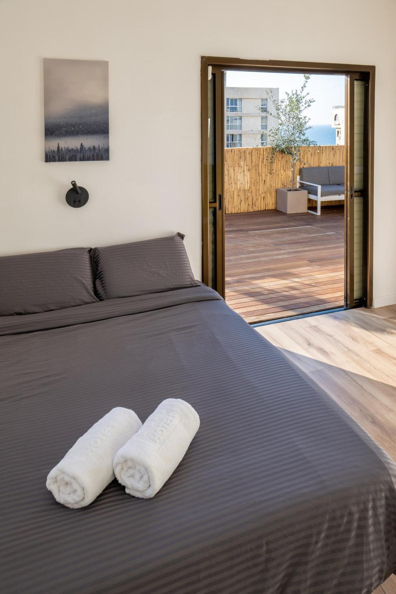 Roof Top 3 Floors Нетанья Екстер'єр фото