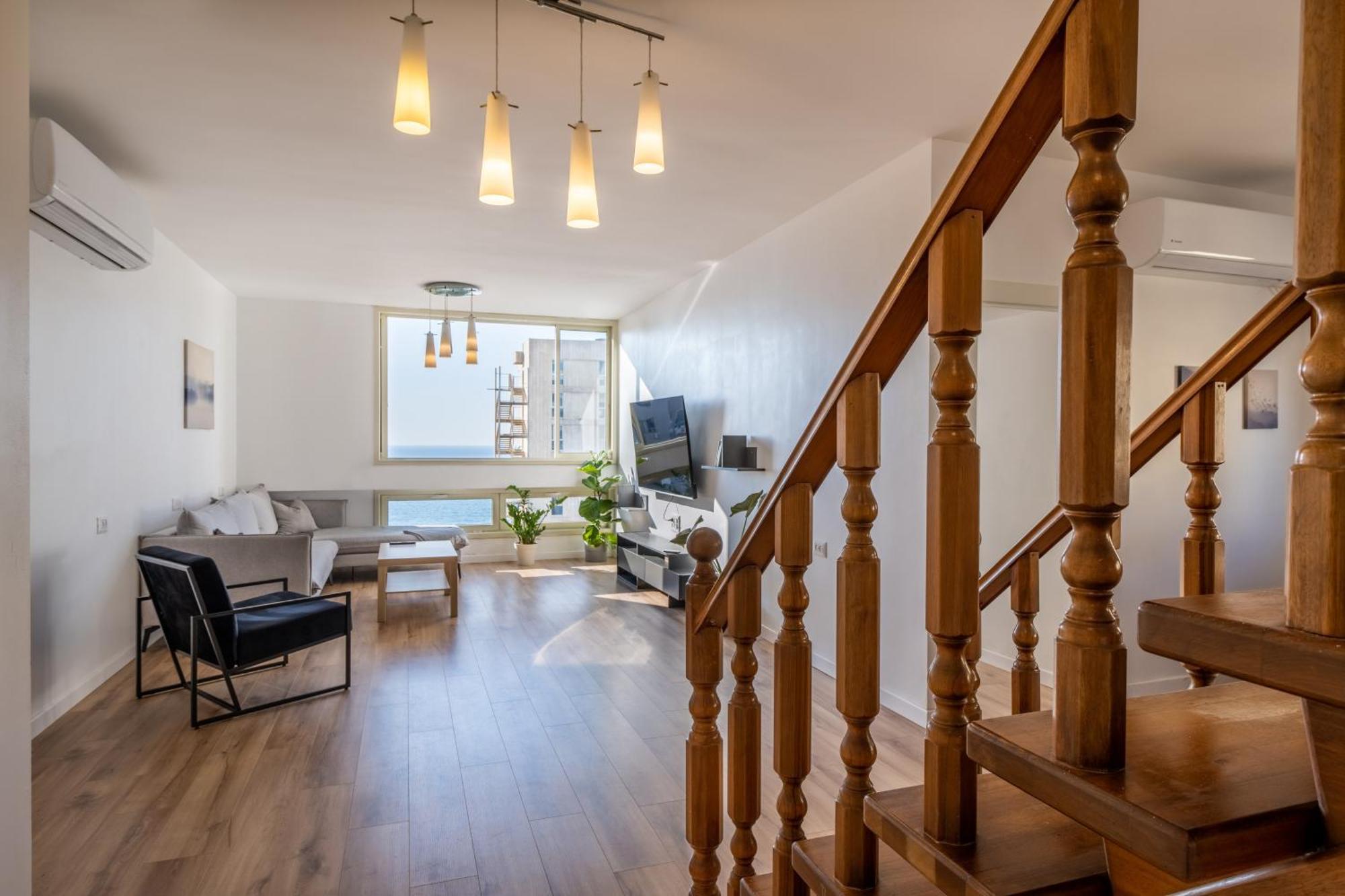 Roof Top 3 Floors Нетанья Екстер'єр фото