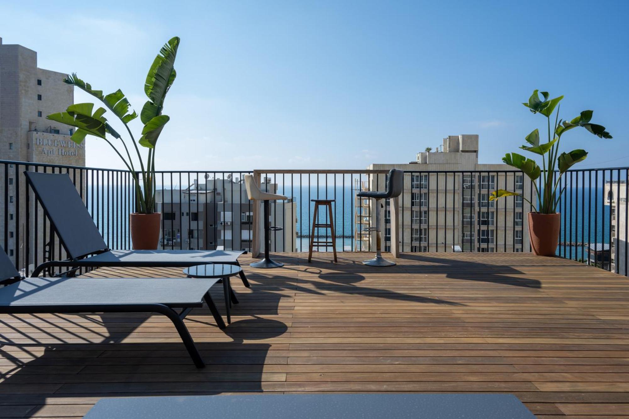 Roof Top 3 Floors Нетанья Екстер'єр фото